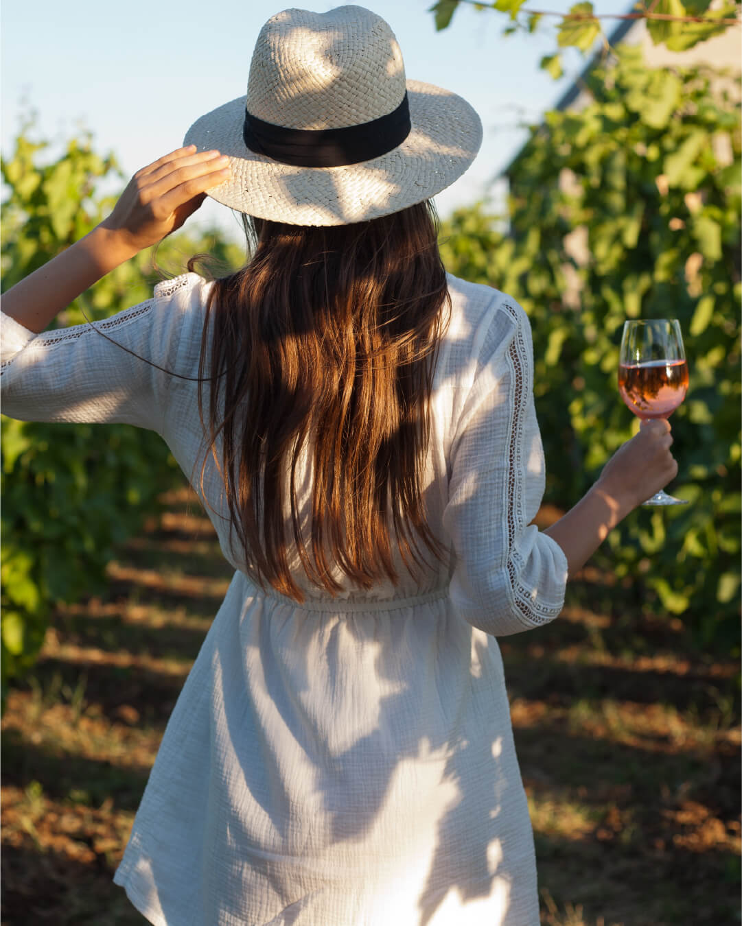 Do they still use their feet to press grapes in wine-making?
